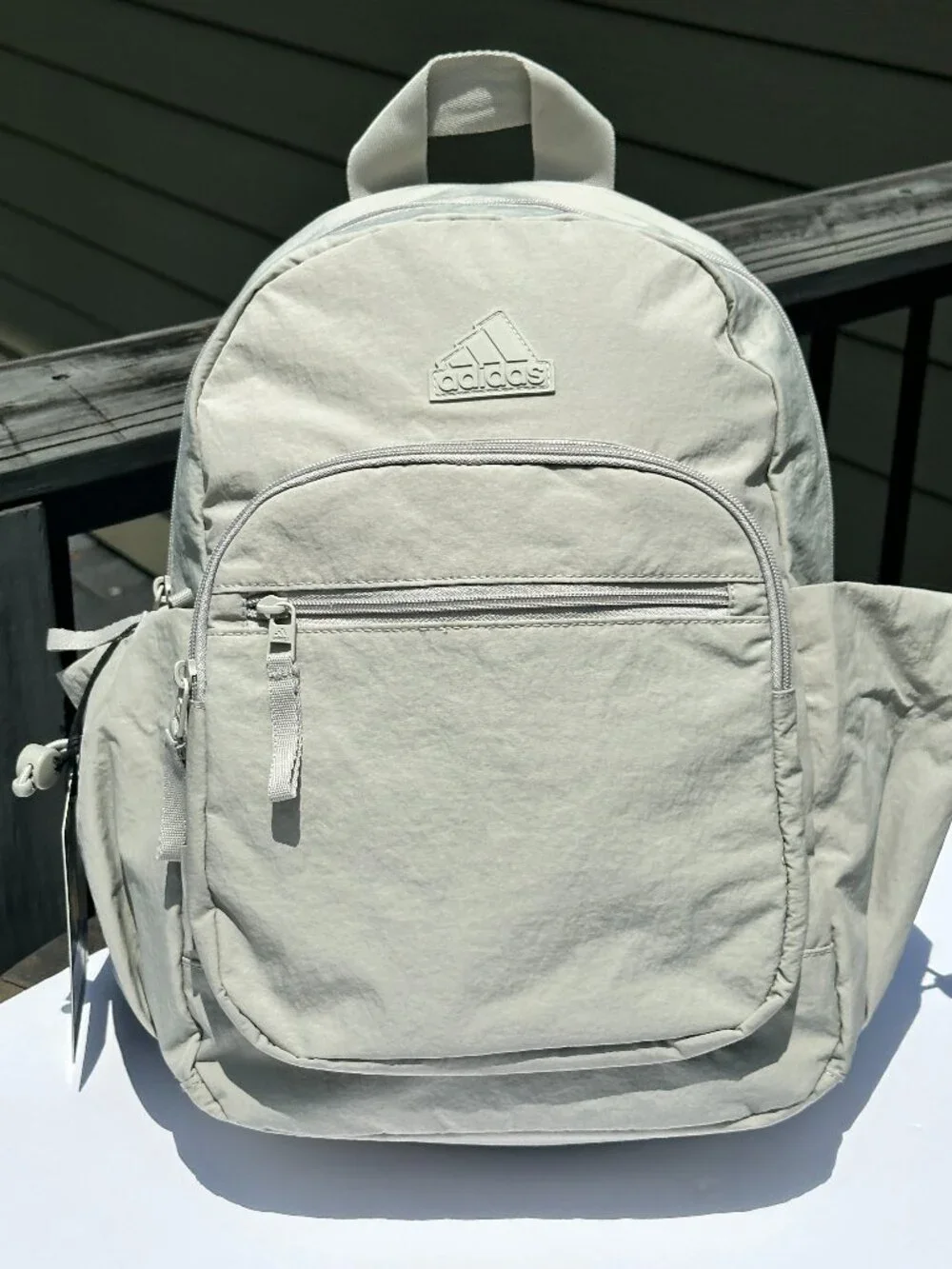 Adidas Beige Weekender Large Sports / Travel / Backpack Bag NEW - Picture 2 of 9